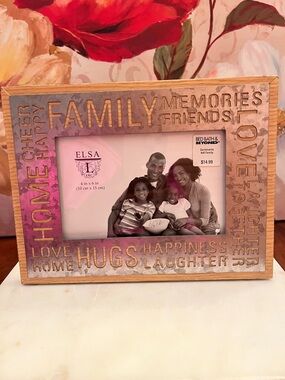 ELSA Gold on Wood Sentimental Words Picture Frame (Originally $14.99) NWT